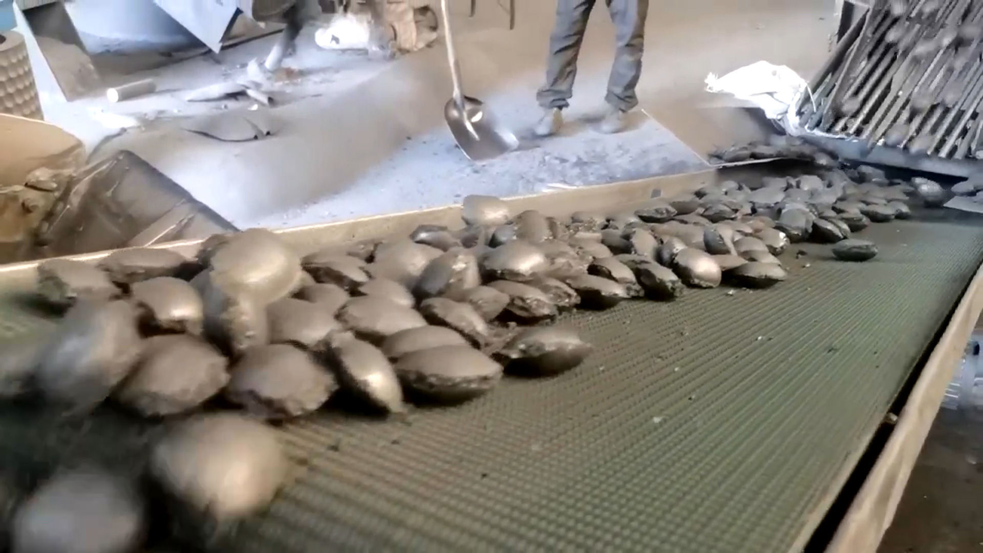 鋼廠固廢粘合劑的作用及其應(yīng)用范圍是什么？