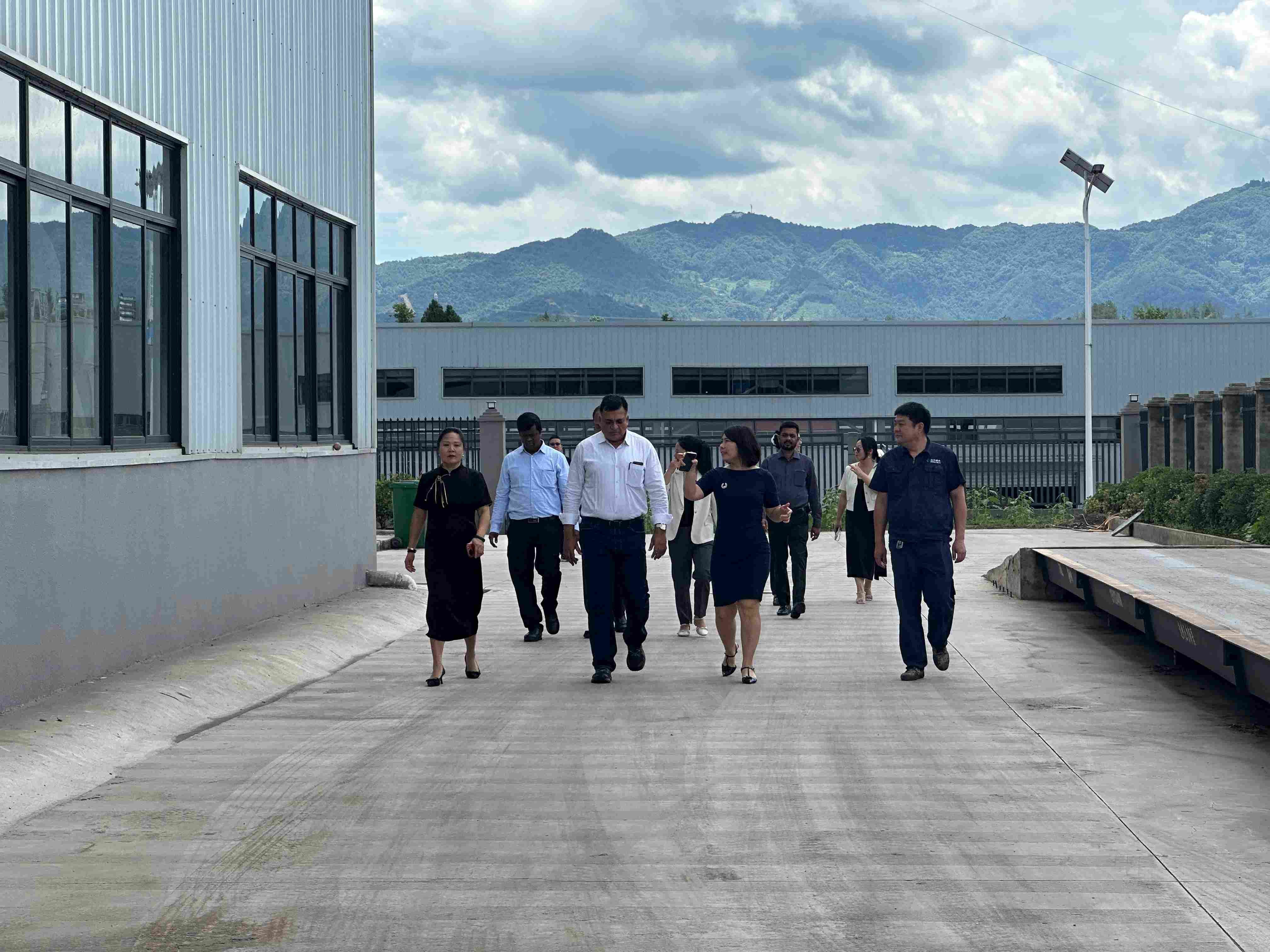 印度磷礦客戶到訪，共探磷礦粉冷壓成球綠色發(fā)展之路